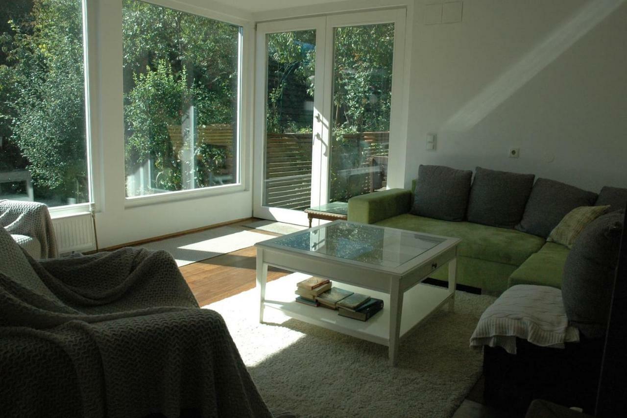 Ruhige, Grosse Ferienwohnung Am Muehlberg, Stadtrand Vienna Exterior photo