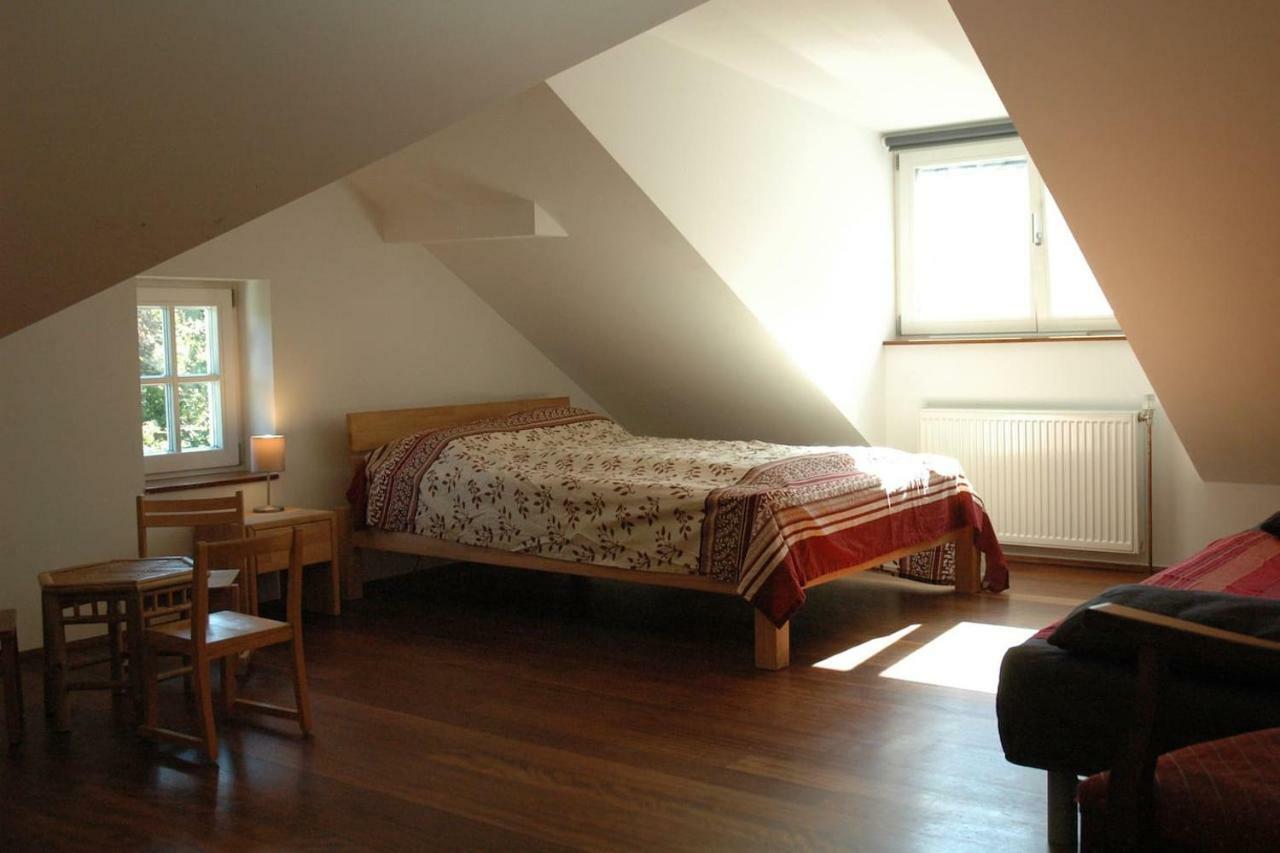 Ruhige, Grosse Ferienwohnung Am Muehlberg, Stadtrand Vienna Exterior photo